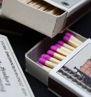 Customized Marketing Products: A Guide to Promotional Materials for Your Business